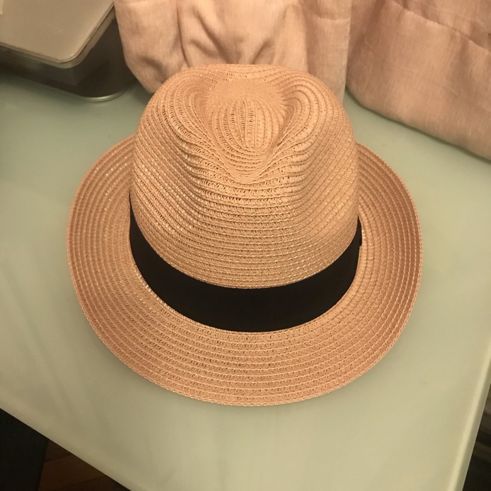 hat - Picture 2 of 4